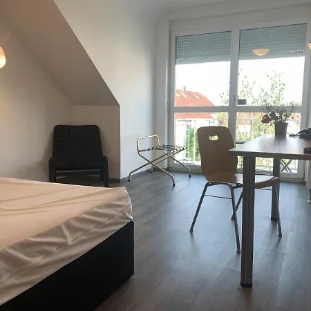 Lejlighedshotel Runa's Hallbergmoos