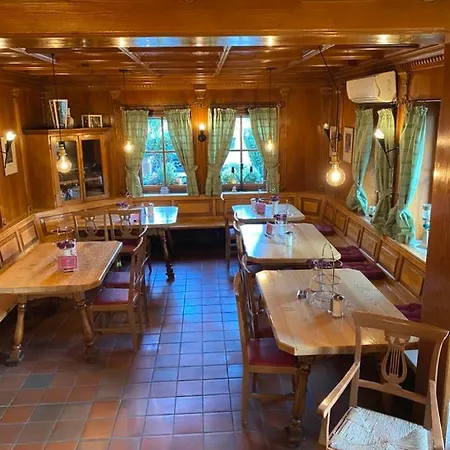 Runa's Aparthotel Hallbergmoos